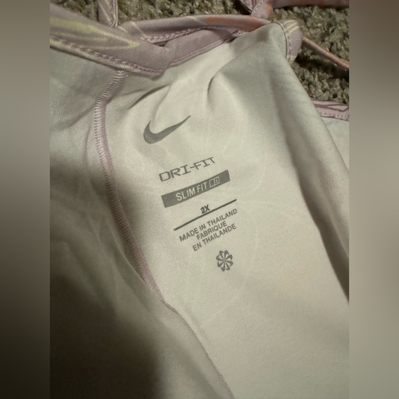 💖💜NWT Nike Top - Picture 5 of 7